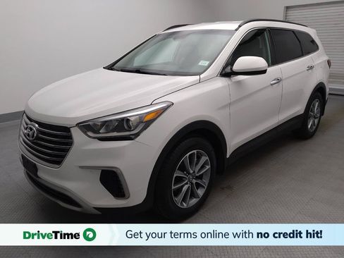 Used 2018 Hyundai Santa Fe SE FWD image 1