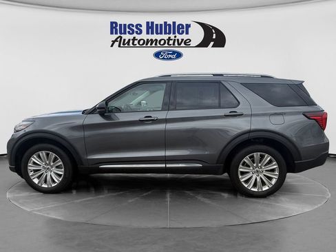 Used 2025 Ford Explorer Platinum w/ LUX Leather Package AWD/4WD image 2