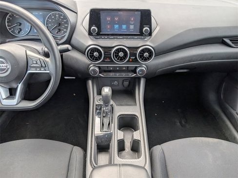Used 2023 Nissan Sentra S image 7