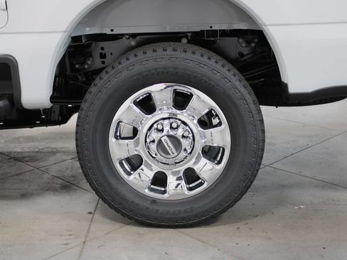 New 2026 Ford F250 Lariat w/ Chrome Package AWD/4WD image 18
