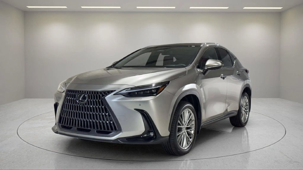 Used 2025 Lexus NX 350h AWD w/ Accessory Package (2T) image 19
