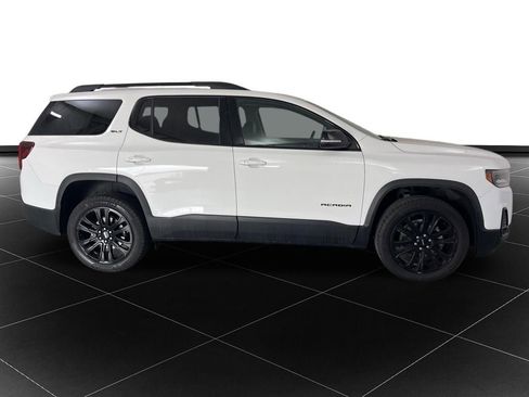 Used 2023 GMC Acadia SLT w/ Elevation Edition FWD image 6