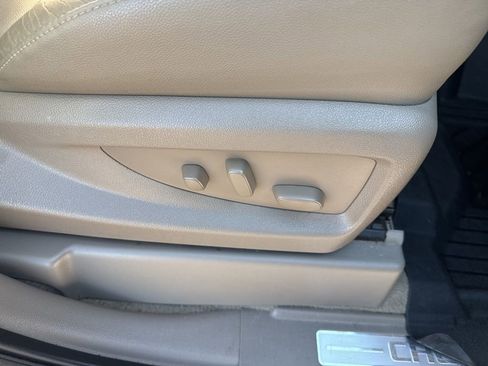 Used 2020 Chevrolet Tahoe LT image 44