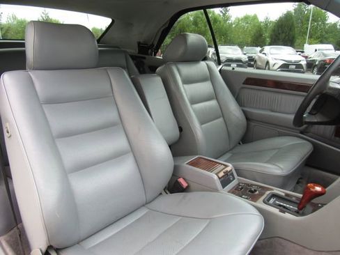 Used 1994 Mercedes-Benz E 320 Convertible image 14