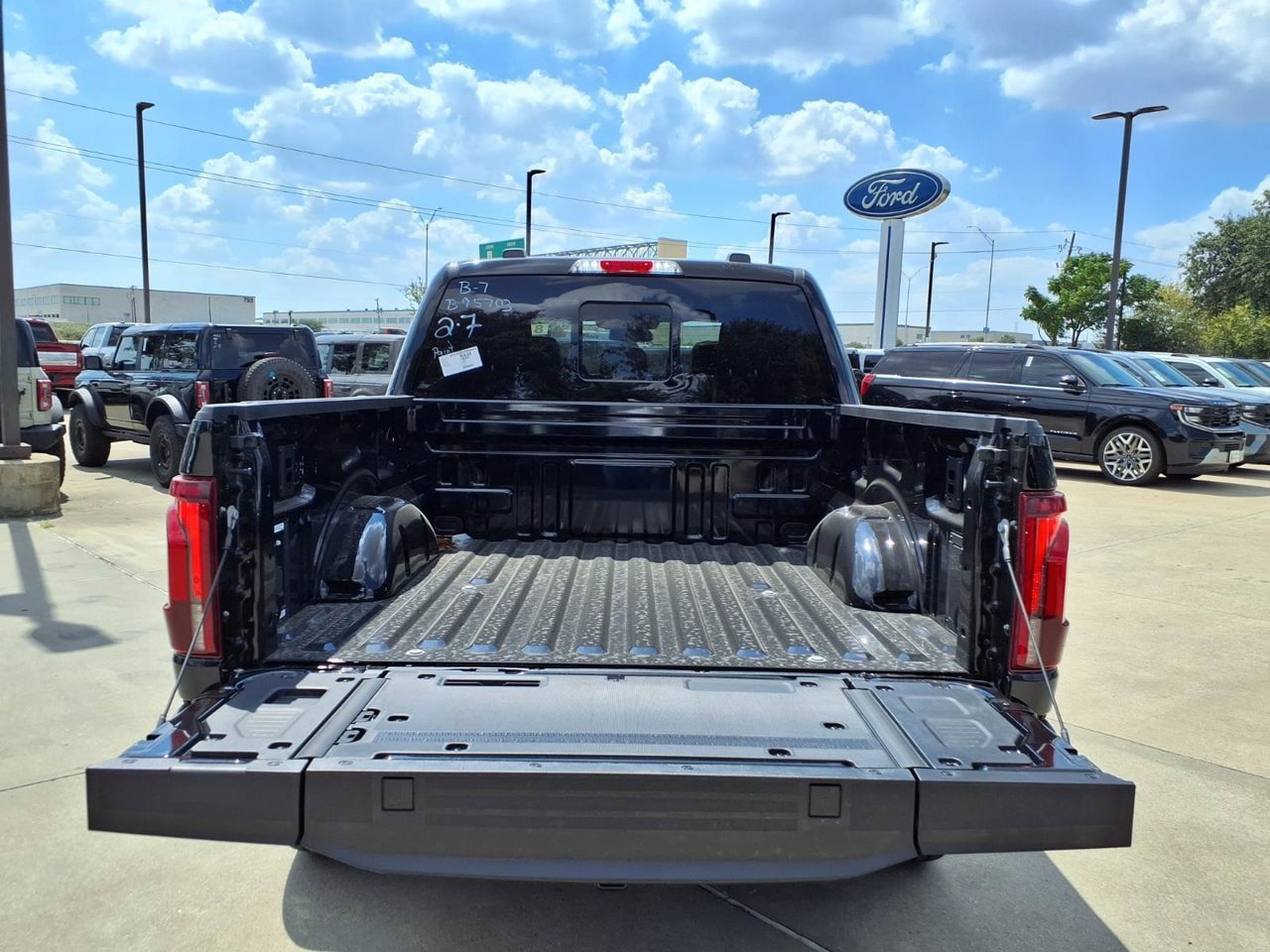New 2026 Ford F150 King Ranch w/ Equipment Group 601A High AWD/4WD image 22
