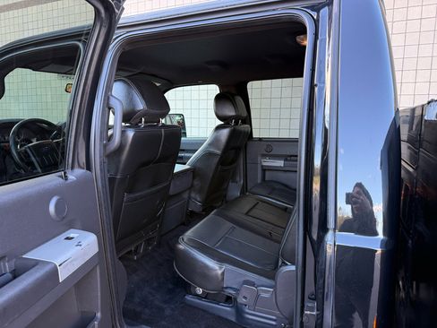 Used 2013 Ford F450 Lariat w/ Lariat Interior Pkg image 21