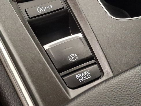 Used 2021 Honda Accord Sport image 25