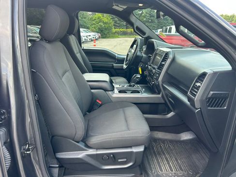 Used 2019 Ford F150 XLT w/ Equipment Group 302A Luxury AWD/4WD image 22