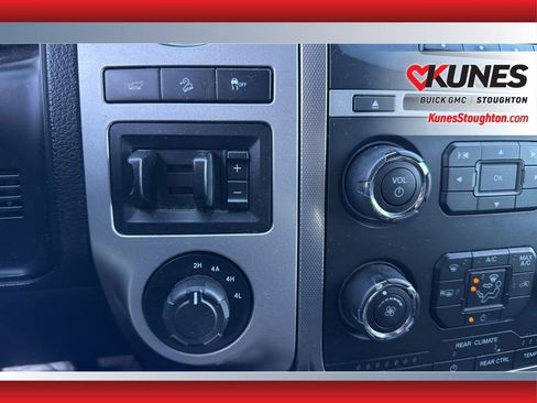 Used 2017 Ford Expedition EL XLT w/ Equipment Group 201A image 29