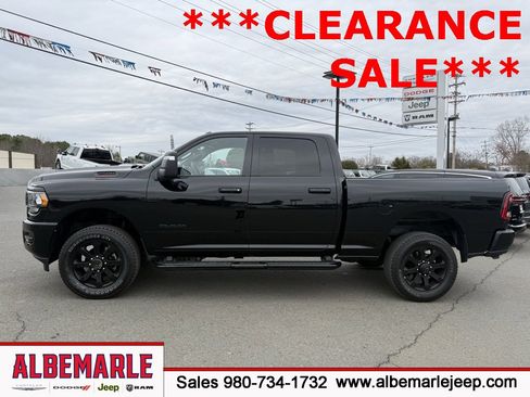 Used 2024 RAM 2500 Big Horn w/ Night Edition image 7
