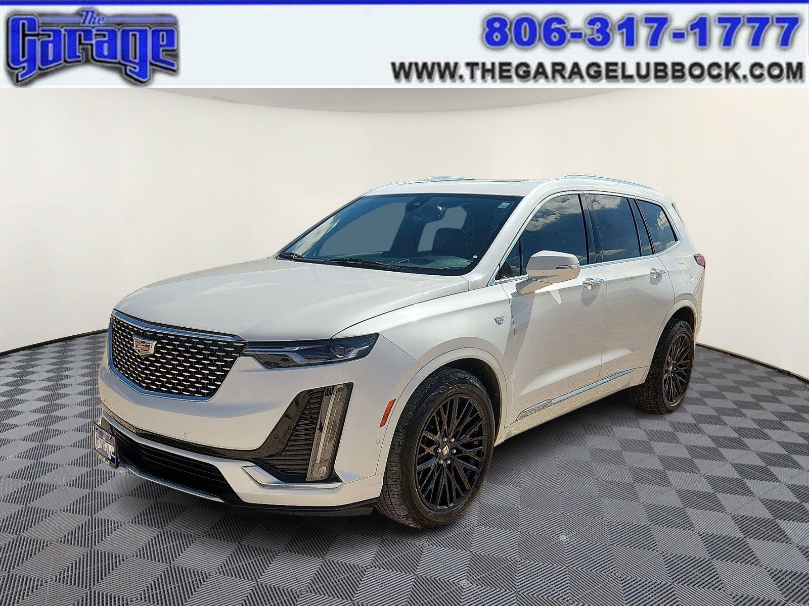 Used 2020 Cadillac XT6 Premium Luxury FWD image 1