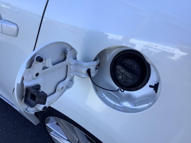 Used 2014 Lexus CT 200h FWD image 23