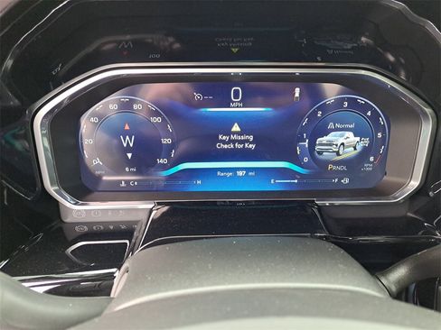 New 2026 Chevrolet Silverado 1500 LT image 9