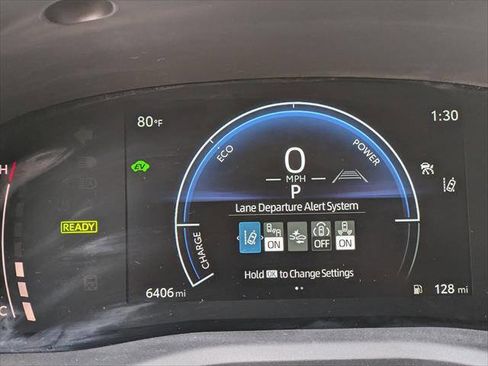 Used 2025 Toyota Camry LE image 21