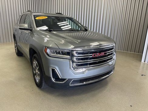 Used 2023 GMC Acadia SLE w/ Driver Convenience Package image 14
