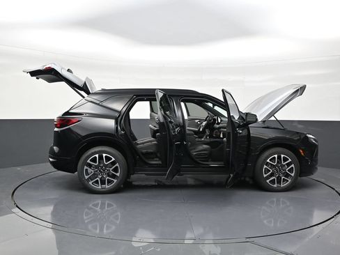 Used 2023 Chevrolet Blazer RS w/ Enhanced Convenience Package FWD image 30