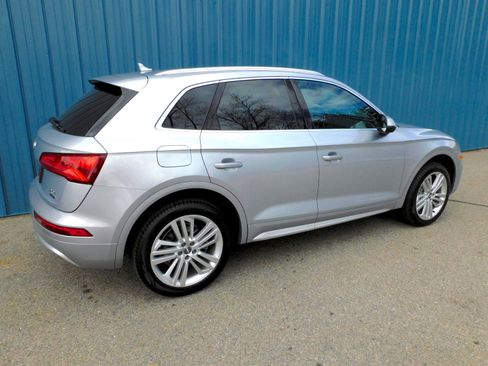 Used 2018 Audi Q5 2.0T Premium Plus w/ Premium Plus Package image 5
