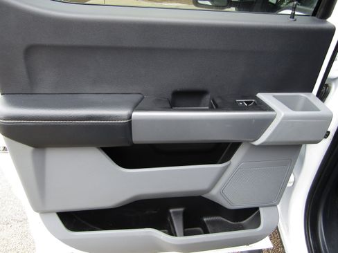 Used 2024 Ford F250 XLT w/ FX4 Off-Road Package image 15