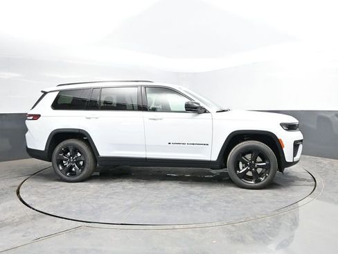 New 2026 Jeep Grand Cherokee L Limited AWD/4WD image 8