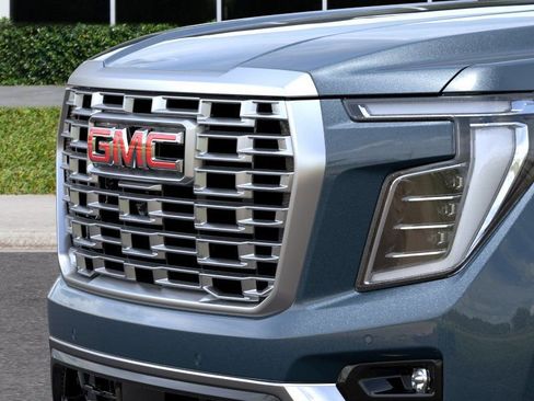 New 2026 GMC Yukon XL Denali RWD image 13