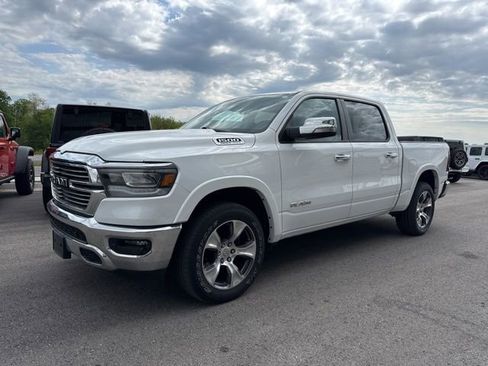 Used 2022 RAM 1500 Laramie AWD/4WD image 8