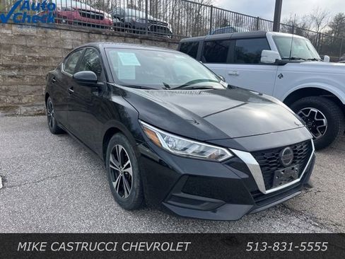 Used 2023 Nissan Sentra SV image 2