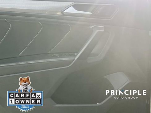 Used 2023 Volkswagen Tiguan SE FWD image 10