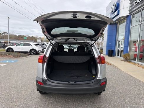 Used 2013 Toyota RAV4 XLE image 32