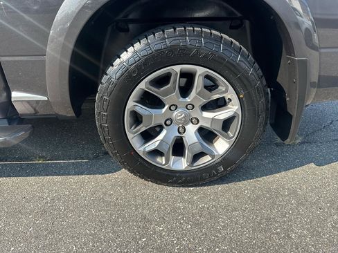 Used 2018 RAM 1500 Limited AWD/4WD image 19