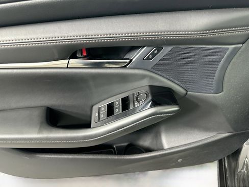 Used 2025 MAZDA MAZDA3 s image 15