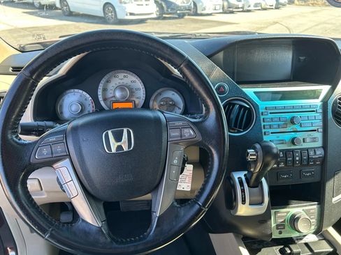 Used 2009 Honda Pilot Touring image 16