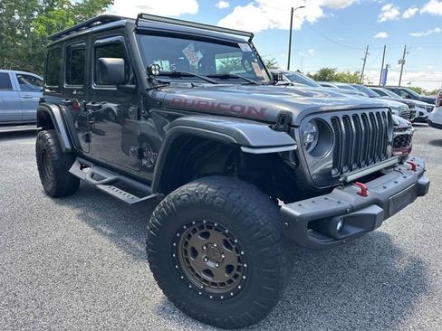 Used 2018 Jeep Wrangler Unlimited Rubicon AWD/4WD image 12