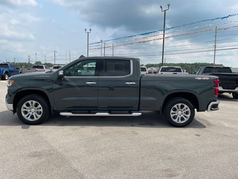 Used 2025 Chevrolet Silverado 1500 LTZ AWD/4WD image 4