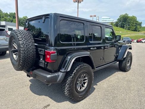 Used 2024 Jeep Wrangler Unlimited Rubicon 392 AWD/4WD image 18