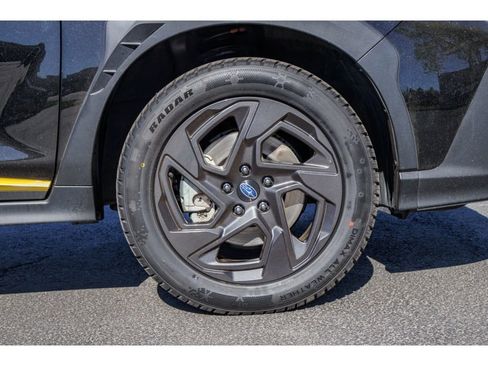 Certified 2025 Subaru Crosstrek 2.5i Sport AWD/4WD image 9