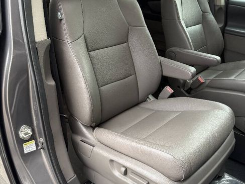 Used 2014 Honda Odyssey Touring Elite image 26