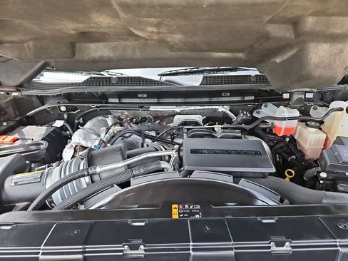 Used 2024 Chevrolet Silverado 2500 High Country AWD/4WD image 28