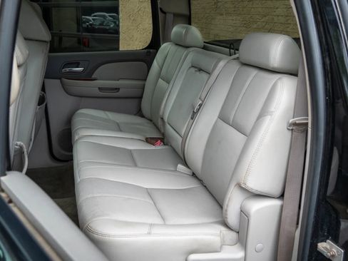 Used 2007 Chevrolet Silverado 1500 LTZ w/ Safety Package AWD/4WD image 17