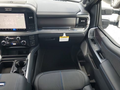 New 2026 Ford F250 Platinum image 14