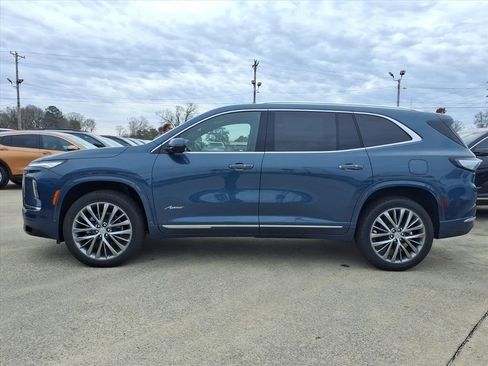 New 2026 Buick Enclave Avenir w/ Super Cruise Package image 4