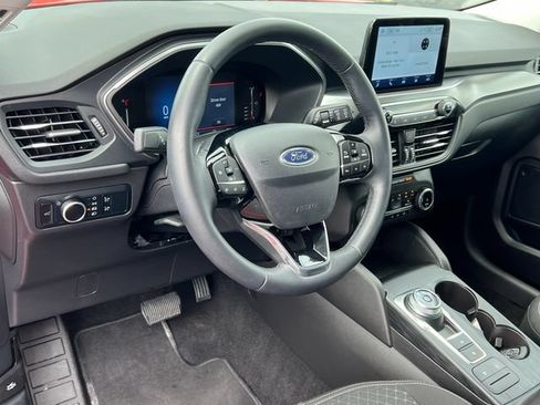 Used 2024 Ford Escape Active AWD/4WD image 16