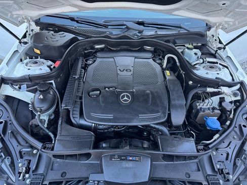 Used 2014 Mercedes-Benz E 350 4MATIC Sedan w/ Premium 1 Package image 17