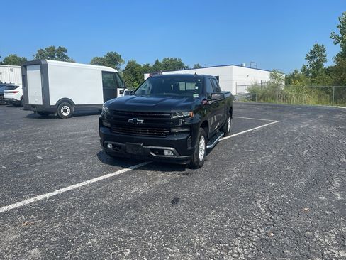 Used 2019 Chevrolet Silverado 1500 RST AWD/4WD image 1