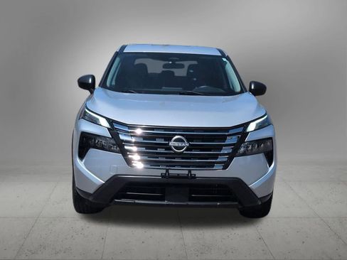 Used 2024 Nissan Rogue S FWD image 9