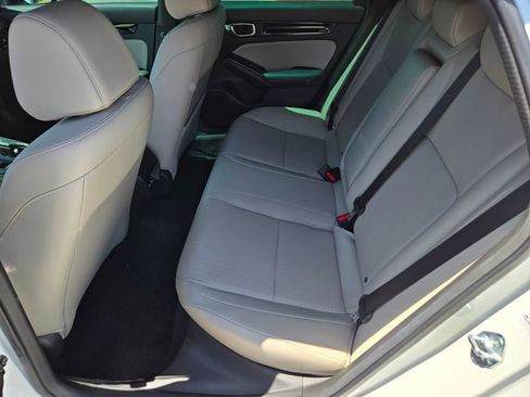 Used 2024 Honda Civic Sport Touring image 9