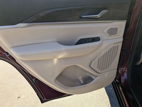 New 2026 Jeep Grand Cherokee Limited RWD image 27