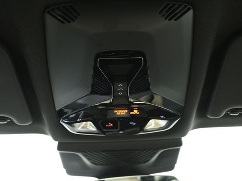 Certified 2025 BMW X1 xDrive28i w/ Convenience Package image 21