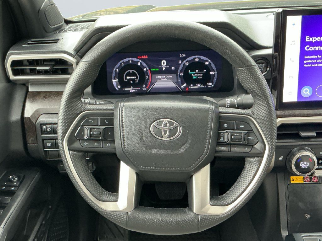 Used 2024 Toyota Tacoma Limited w/ Limited Package (LT) AWD/4WD image 13