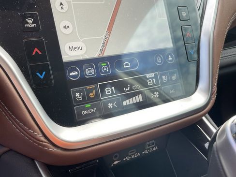 Used 2025 Subaru Outback Touring XT image 16