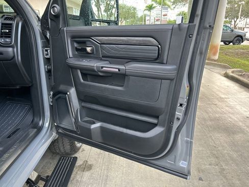 New 2026 RAM 2500 Limited image 34